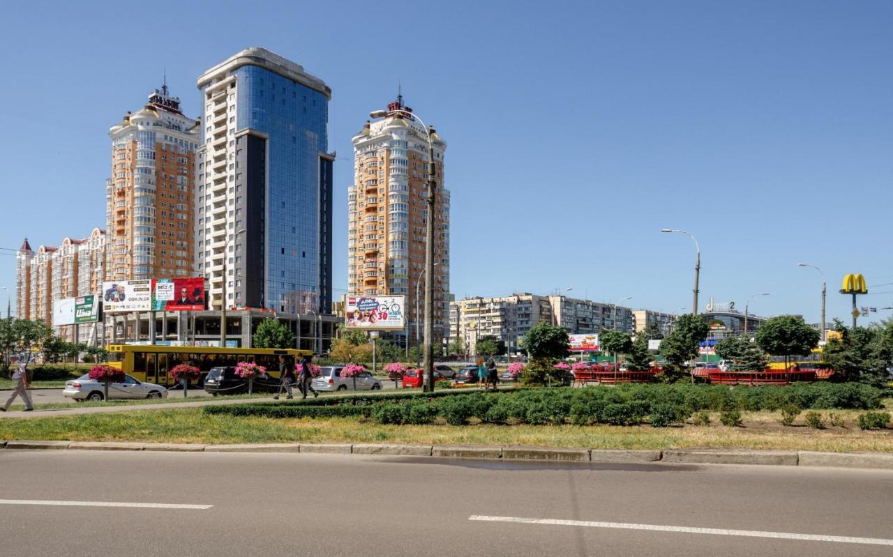 Artal Apartment On Obolonskyi Avenue 16A, 2 Bedroom Kiev Exteriör bild